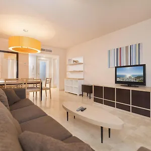 https://spacious-3-bedrooms-apartment.es-andalucia.com