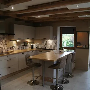 Ferienhaus Agreable Maison De Village Proche Frontiere., Machilly